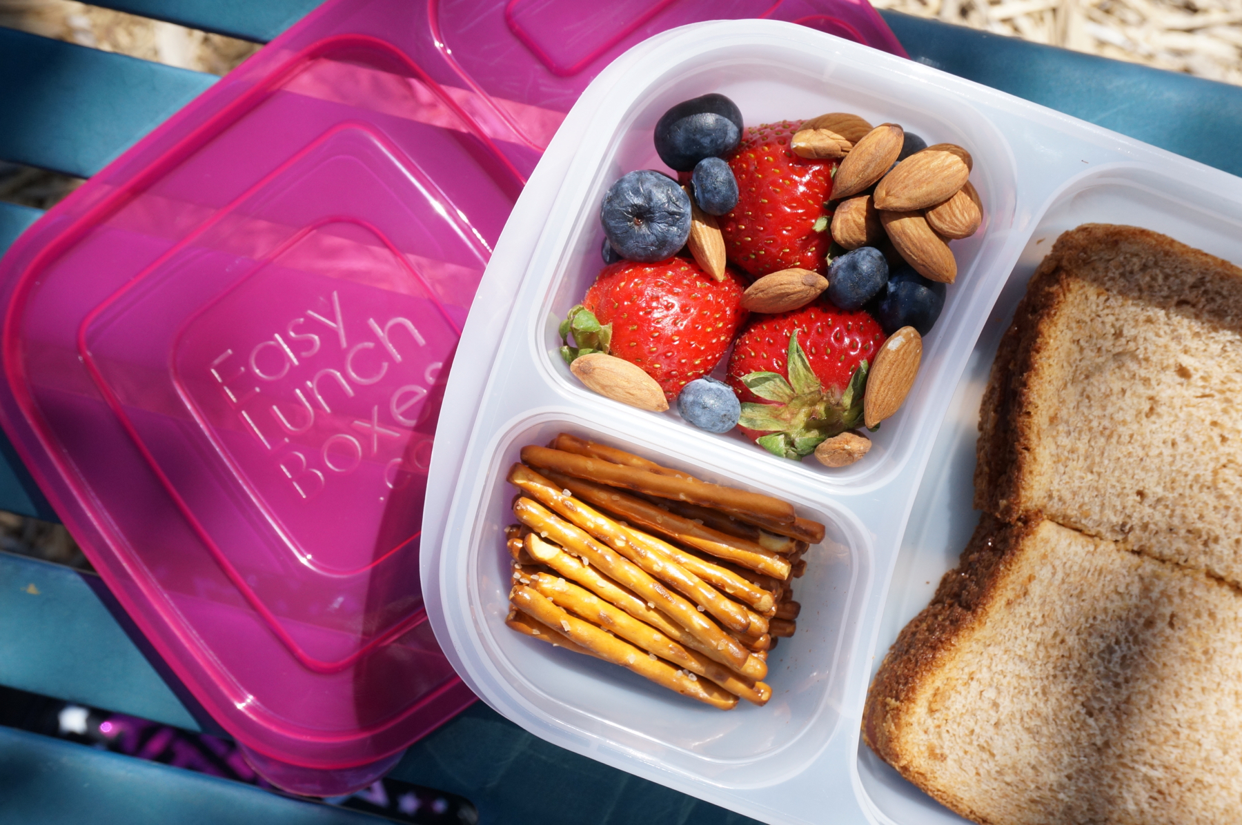 Make lunches EASY with Easy Lunchboxes! The Caterpillar Years